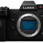 PANASONIC DC-S 1 RE-K GEHÄUSE VOLLFORMAT Systemkamera, 8 cm Display Touchscreen, WLAN