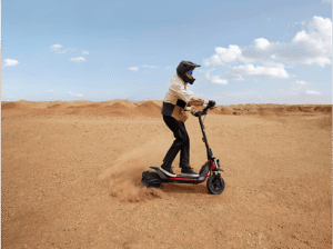 SEGWAY ZT3 Pro D E-Scooter (11 Zoll, Schwarz / Rot) – Bild 6