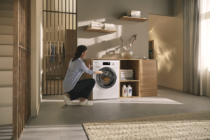 MIELE WEB365 WPS PWash&8kg W1 Chrome Edition Waschmaschine (8 kg, 1400 U/Min., A, Flusenfilter, Fremdkörperfilter) – Bild 6