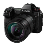 PANASONIC Lumix DC-S 1 Kit Systemkamera mit Objektiv 24-105 mm, 8 cm Display Touchscreen, WLAN