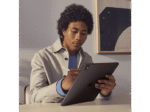 APPLE iPad Pro Cellular (2025), Standard Glas, Tablet, 256 GB, 13 Zoll, Space Schwarz – Bild 6